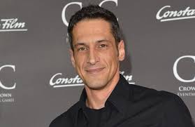 Mirco Nontschew: Comedian im engsten Kreis beerdigt