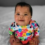 Laura Oram's Instagram, Twitter & Facebook