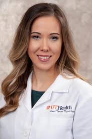 Ashley Tomlin's Instagram, Twitter & Facebook