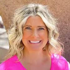 Rachelle Beard's Instagram, Twitter & Facebook