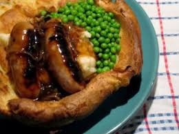 Giant Yorkshire Pudding I Remember Going To England And One Of The Pubs Put Their R Yorkshire Pudding Recipes Yorkshire Pudding And Sausage Yorkshire Pudding