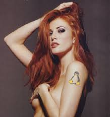 September 1969 in akron, ohio; Angie Everhart