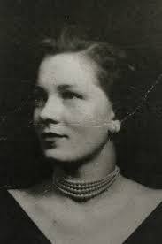 Marcella Ingram's Instagram, Twitter & Facebook