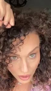 Iesha Patterson's Instagram, Twitter & Facebook