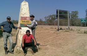 Ávalos y alejandro romero fallaron incluso a portería vacía. Frontera Paraguay Bolivia Mapio Net