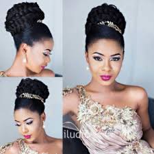 In comparison with other hairstylers, the gel is the most preferable. Packing Gel Hairstyle With Afro Weavon Novocom Top