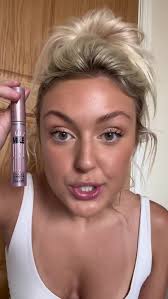 How could you not love @elliemaegrady?!😅 #collectioncosmetics  #collectionmilehighmascara #bestmascara