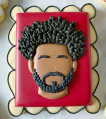 Hopefully you all aren't sick of this set but I couldn't skip this  portrait. I've loved seeing more guys embrace their texture and wear longer  style so this design was a no-brainer!