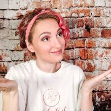 Mandi Robinson (@cakefirst.ca) • Instagram photos and videos