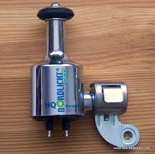 Bike bicycle headlight generator 6w3v dynamo led bullet light w/visor chrome. Nordlicht Bottle Sidewall Dynamo Generator