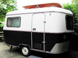 Eriba Pan Familia Retro Google Zoeken Retro Caravan Remodeled Campers Vintage Camper