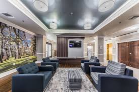 Reserve one of our top hotels, motels, resorts, inns, suites, and bed and breakfasts in lafayette, louisiana now either online or over the phone with one of our expert travel team members. Clarion Pointe Hotel In Lafayette La