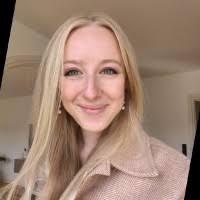 50+ perfiles de «Engelhardt»