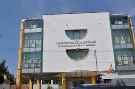 Fisa_gradatie merit_personal conducere_palate si cluburi copii. Un Profesor Arata Cu Degetul Spre Sistemul Preferential De Acordare A Gradatiilor De Merit