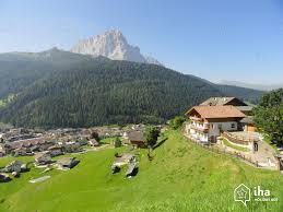 Appartamenti & prezzi il residence in val gardena dispone di cinque appartamenti nuovissimi di varie dimensioni che possono ospitare da 2 a 6 persone. Affitti Selva Di Val Gardena Per Vacanze Con Iha Privati
