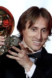 And behind almost every successful croatian footballer, there's a glamorous wife, wag or girlfriend. Luca Modric Er Gewinnt Auch Noch Den Ballon D Or Gala De