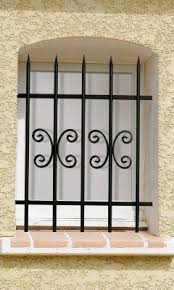 Grille De Fenetre En Fer Forge Adrienne Fer Forge Fenetre Grillage Fenetre Grille Fenetre