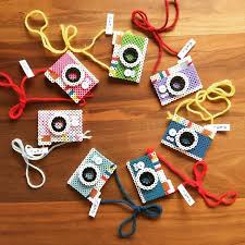 もものみなみさんはinstagramを利用しています うちの娘が 子ども商店街 に出店することになりました これは アイロンビーズ の カメラ 型 ネックレス なんと1むすび 娘は昔か hamma beads ideas perler beads designs hama beads design