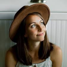 Hannah Schermerhorn's Instagram, Twitter & Facebook