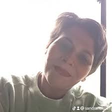 🔹Se estima que en Chile más de 50 mil personas viven en la calle. La  situación de calle es una de las manifestaciones más extremas de la  exclusión social, reflejándose en la