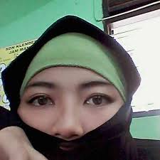 Untuk video jelasnya ada di link di bawah dan pasword nya ada di video. Abu Rijal S Recent Tweets 11 Whotwi Graphical Twitter Analysis