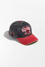 Mitchell Ness Chicago Bulls Back To Back Champs Retro Baseball Hat Baseball Hats Mitchell Ness Chicago Bulls