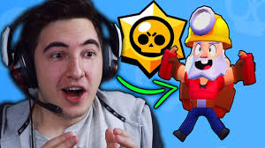 Brawl stars'a yeni başlayan oyuncuların önlerinde gitmeleri gereken bir yol var çünkü en başta tüm içeriğe ulaşmak mümkün değil. En Sevdigim Brawler Acildi Dynamike Brawl Stars Youtube