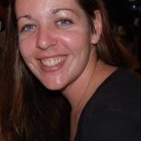 Jennifer Lapp's Instagram, Twitter & Facebook