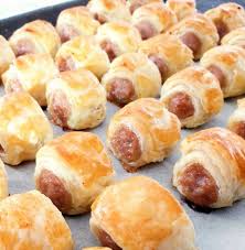 Lets prepare large homemade sausage rolls : Mini Sausage Rolls With Puff Pastry Feast Glorious Feast