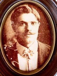 Carpenter's tool box donation to historical society?