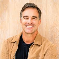 Eric Haskell's Instagram, Twitter & Facebook