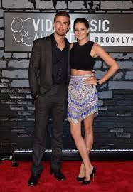 She was born on 15 november 1991. Shailene Woodley Boyfriend 2021 Husband Who Is Shailene Woodley Married To