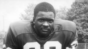 Ollie Dunlap's Instagram, Twitter & Facebook