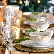 Epingle Sur Noel Around The Corner