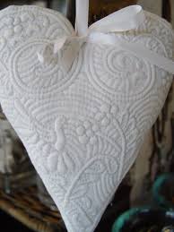 Trapunto Heart Pattern Patron Coussin De Porte Broderie Blanche