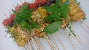 Sehr gut erhalten, 600 seiten, viele abbildungen, rezepte, tipps. Zuhause Kochen Lassen Patricks Kochservice Privatkoch Grillen Catering