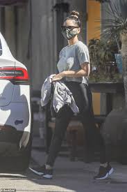 But because jonah hill made things awkward, everyone gets to over analyze the situation. Olivia Munn And Jonah Hill Discover Leaving The Same West Hollywood Gym London News Time