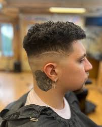 Kourtney (@kutsbykourtney) • Instagram photos and videos