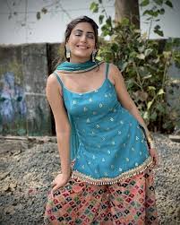 Officialsurbhic Twitter Post Khush Raho And Keep Watching Sanjivani Monday To Friday 6 30pm On Lace Jumpsuit Wedding Fashion Kurti Designs Party Wear