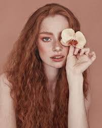 Josie Mays's Instagram, Twitter & Facebook