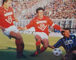 I brescia 1911 hanno fin da subito espresso parere negativo al nuovo logo societario voluto dalla dirigenza guidata da massimo cellino e presentato lo scorso novembre. Nuovo Logo Brescia Calcio Il Ruggito Del Leone E L Acronimo Bsfc