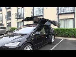 Like all other doors with electric latches. Tesla Updates Model X Firmware Gives Umbrella Feature To Falcon Doors Autoevolution