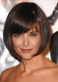 Coupe Carre Plongeant Avec Frange Upixup Com Coupe De Cheveux Coiffure Coupe De Cheveux Courte