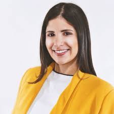 8% of Latina's in the US have obtained their master's degree. Soy el fruto  de los sacrificios de mis padres. 🇩🇴👩🏾‍🎓 Proud to announce that today  I obtained my MSW from Touro