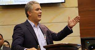 Escucha y descarga los episodios de podcast la hora de la verdad gratis. Ivan Duque Renuncia Al Senado Para Continuar Campana Presidencial