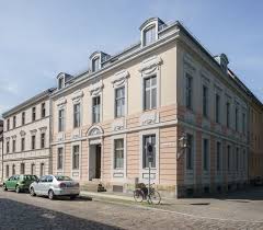 Heute ist schlaatz das günstigste stadtviertel in potsdam. 4 Zimmer Wohnung Zu Vermieten Hermann Elflein Strasse 1 14467 Potsdam Nordliche Innenstadt Mapio Net