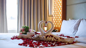 Hotel ini memiliki kamar berstandar internasional di gedung utama dan villa yang terpisah dari gedung utama. Rekomendasi Hotel Dan Penginapan Untuk Private Honeymoon Di Yogyakarta New Normal Pengen Liburan
