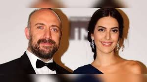 Es la extensión que será necesaria, en número de páginas, para que el tema desarrollado tome forma de novela. Sherezade Asi Luce La Protagonista De Las Mil Y Una Noches Luego De 13 Anos Fotos Novela Turca