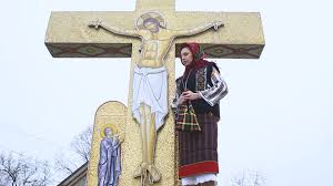 Iubire si onoare episodul 16. Mariana MaloÈ Artist Mariana Malos Colind De Florii 2019 Facebook