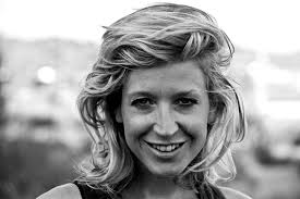 Cath luyten geeft zich bloot voor nieuw programma cath luyten presenteert vanaf zondag 22 februari 'we're going to ibiza', een gloednieuw dagelijks spelprogramma op eén. De Beautygeheimen Van Cath Luyten De Standaard Mobile